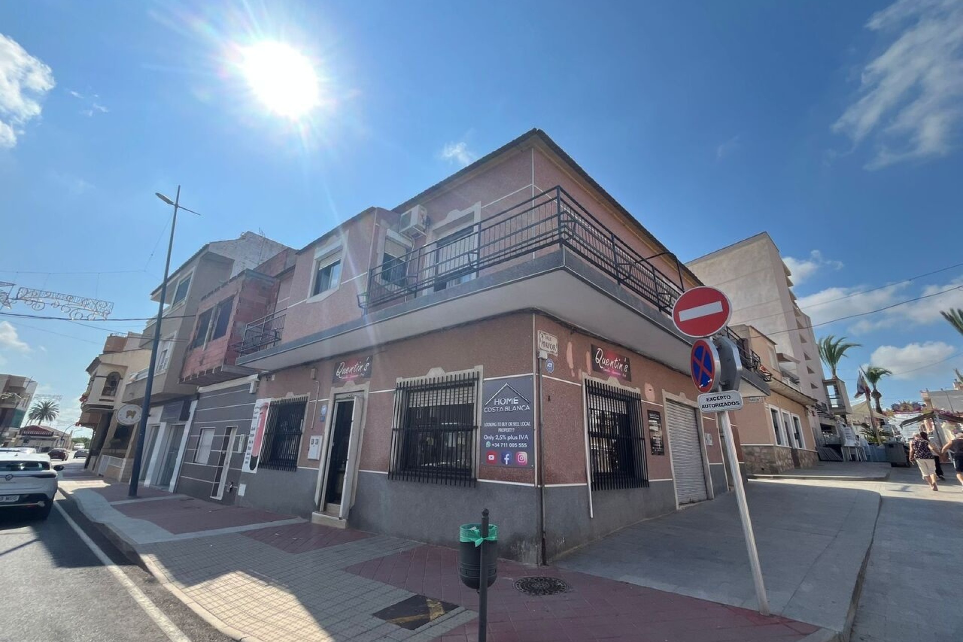 Resale - Stadthaus -
Algorfa