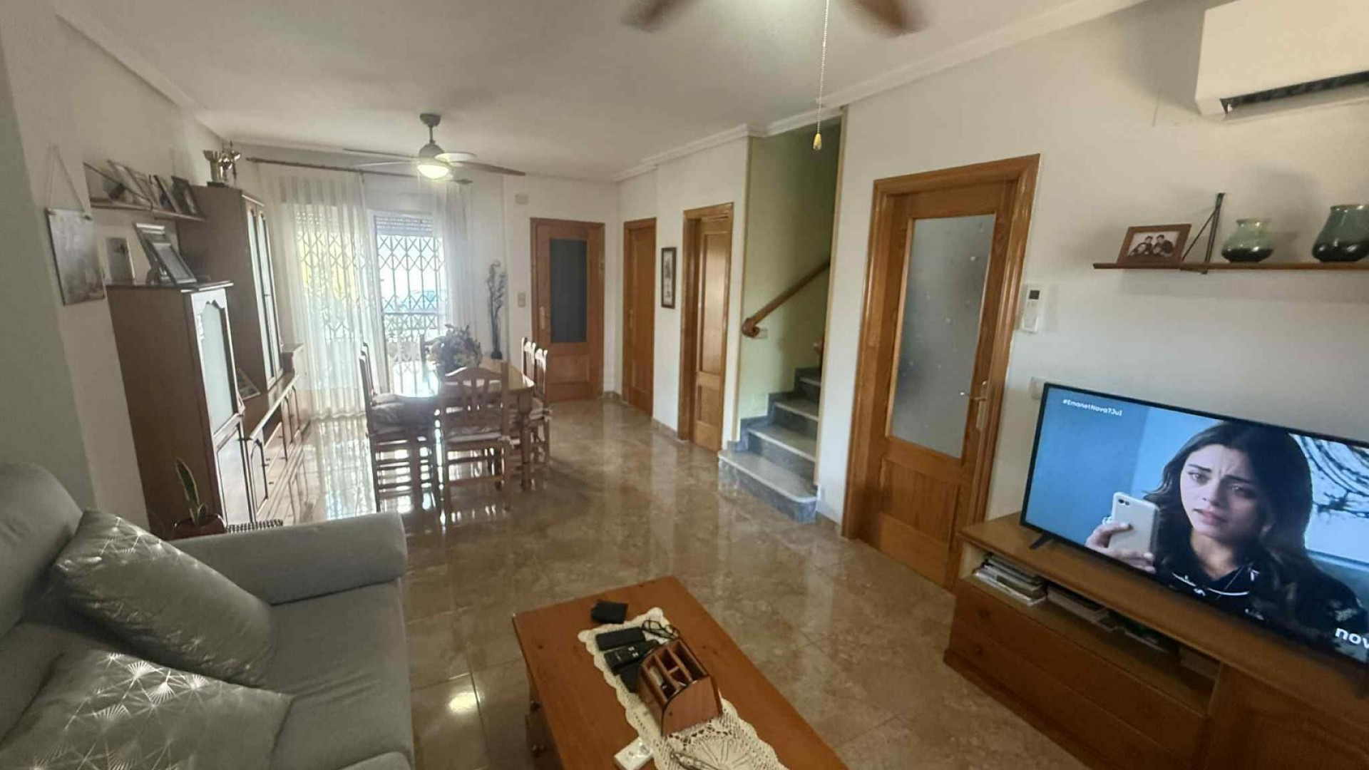 Resale - Stadthaus -
Almoradí