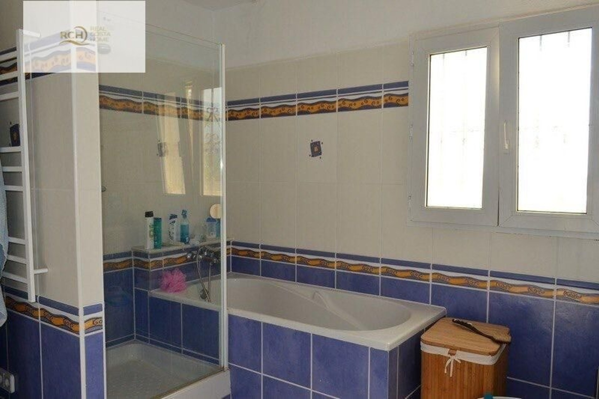 Resale - Stadthaus -
Altea - Palau Cuesta Narices