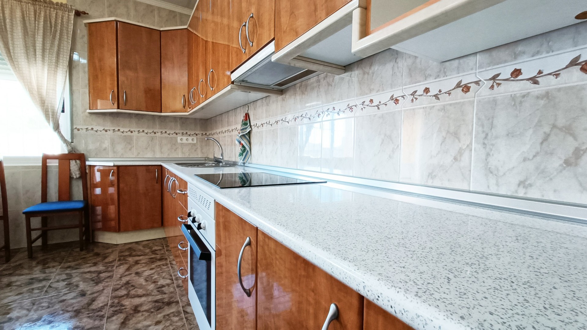 Resale - Stadthaus -
Barbarroja