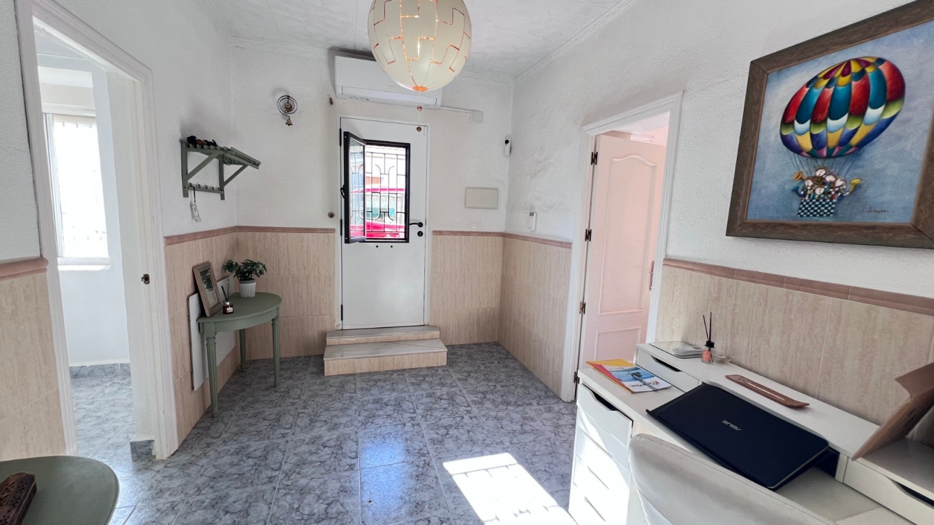 Resale - Stadthaus -
Benejúzar