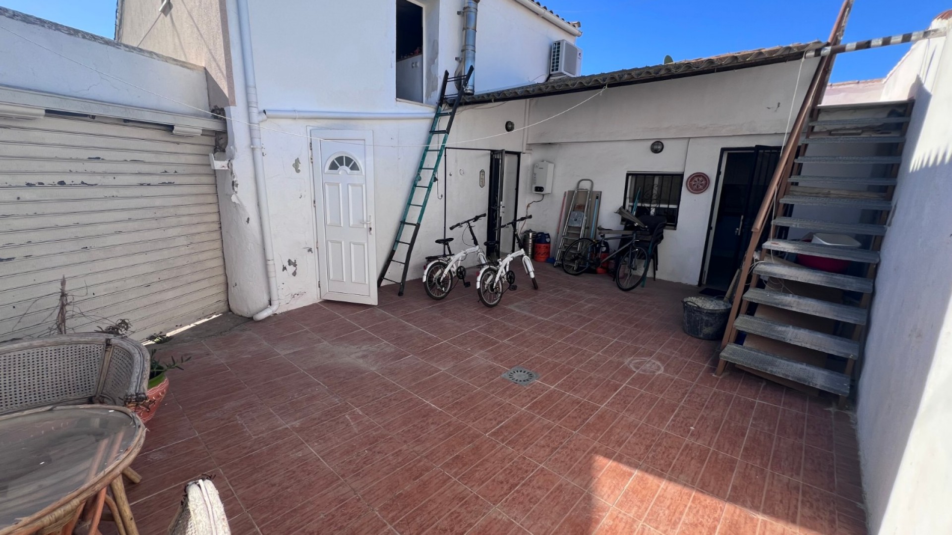 Resale - Stadthaus -
Benejúzar