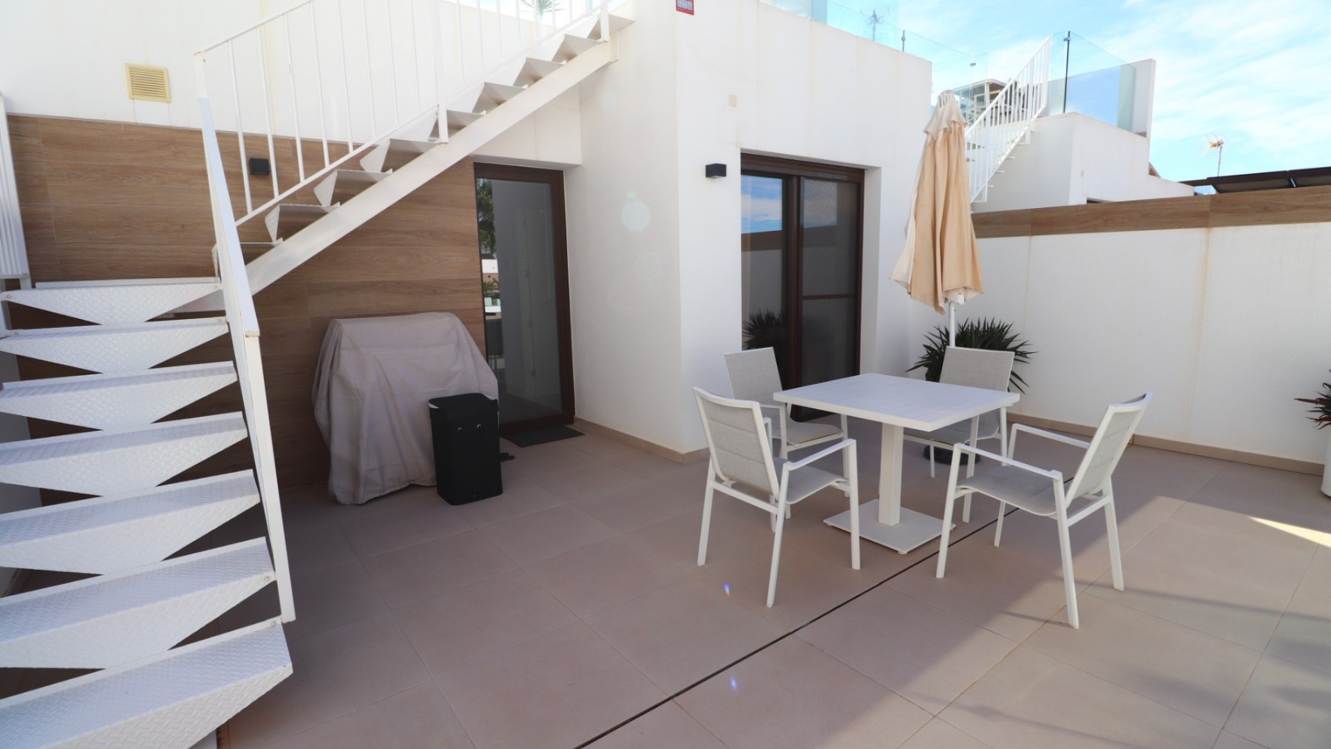 Resale - Stadthaus -
Benijofar - Benijofar - Village