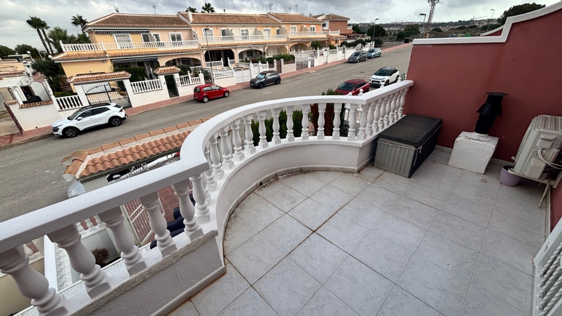 Resale - Stadthaus -
Benijofar - Monte Azul