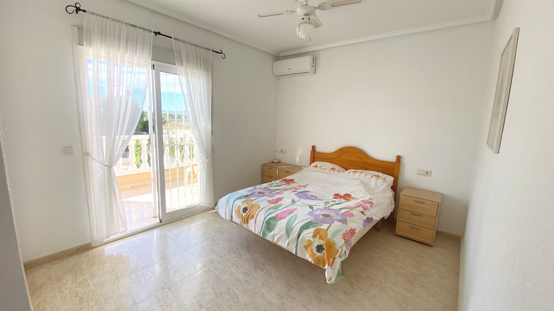 Resale - Stadthaus -
Benijofar - Monte Azul