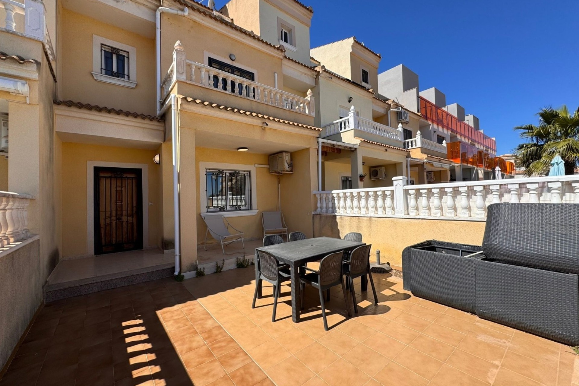 Resale - Stadthaus -
Campoamor - Costa Blanca