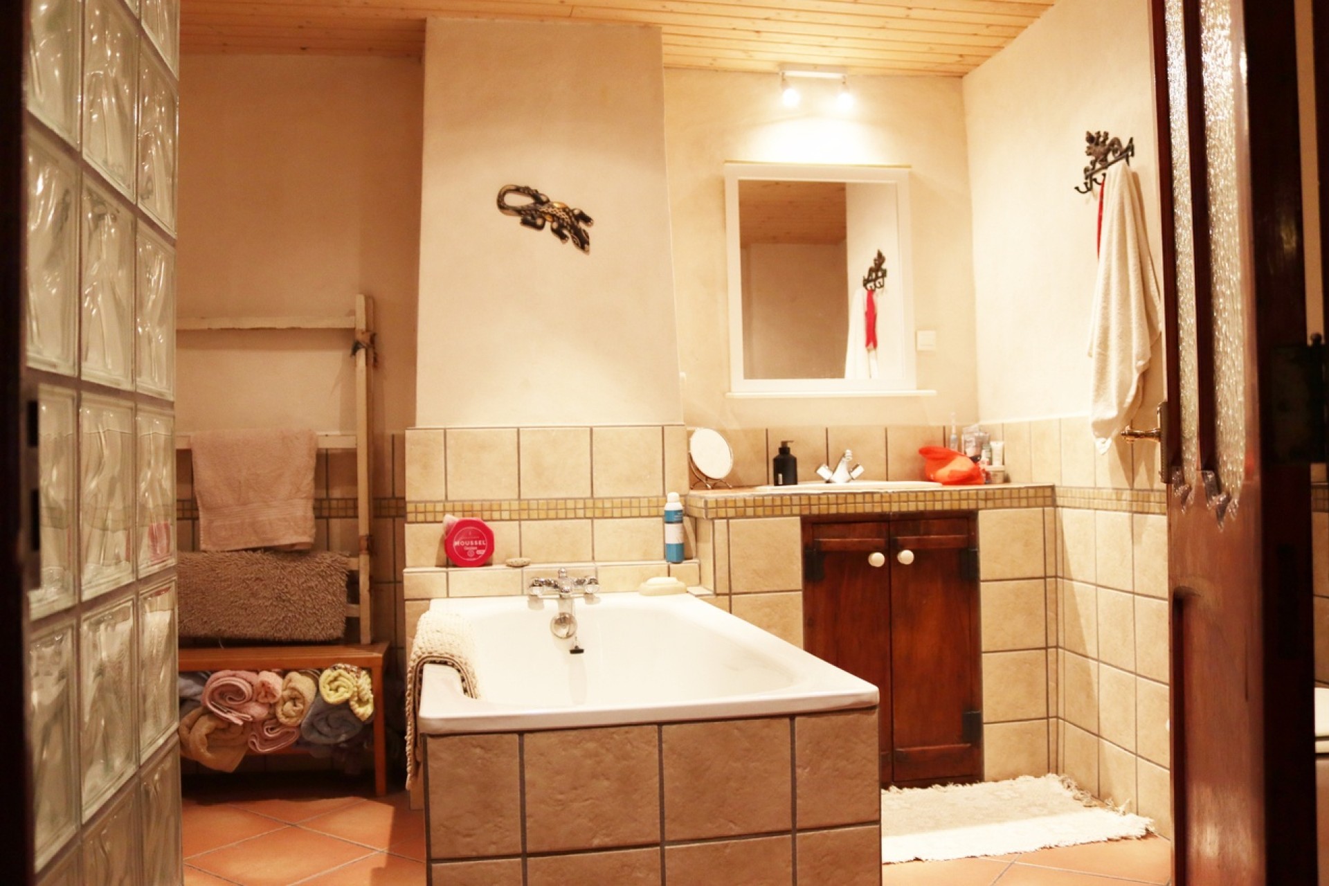 Resale - Stadthaus -
Castell de Castells - Inland