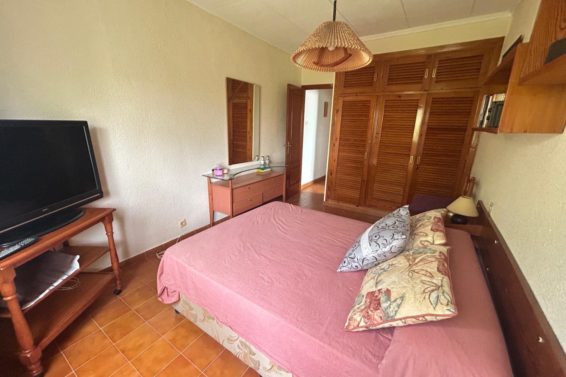 Resale - Stadthaus -
Crevillente