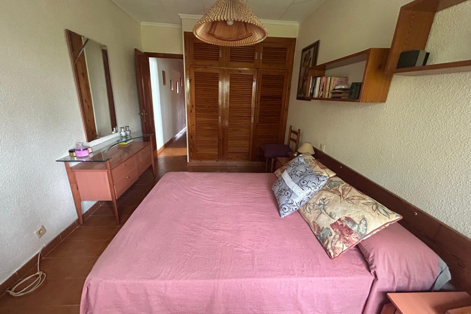 Resale - Stadthaus -
Crevillente