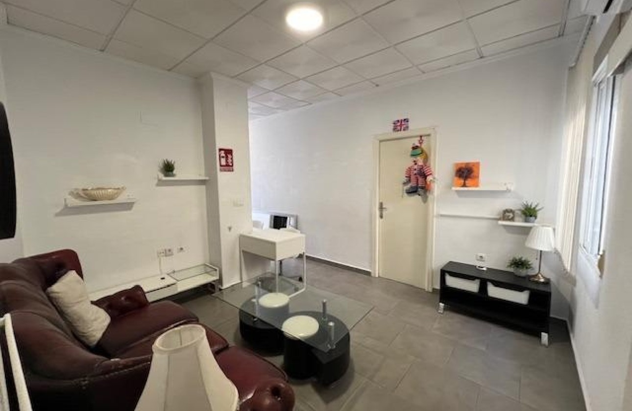 Resale - Stadthaus -
Dolores - Centro