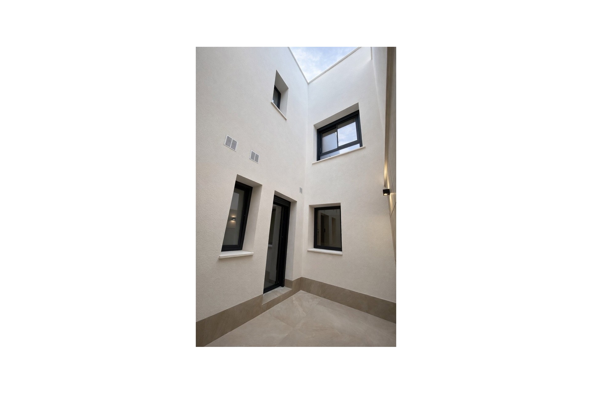 Resale - Stadthaus -
Dolores - Costa Blanca