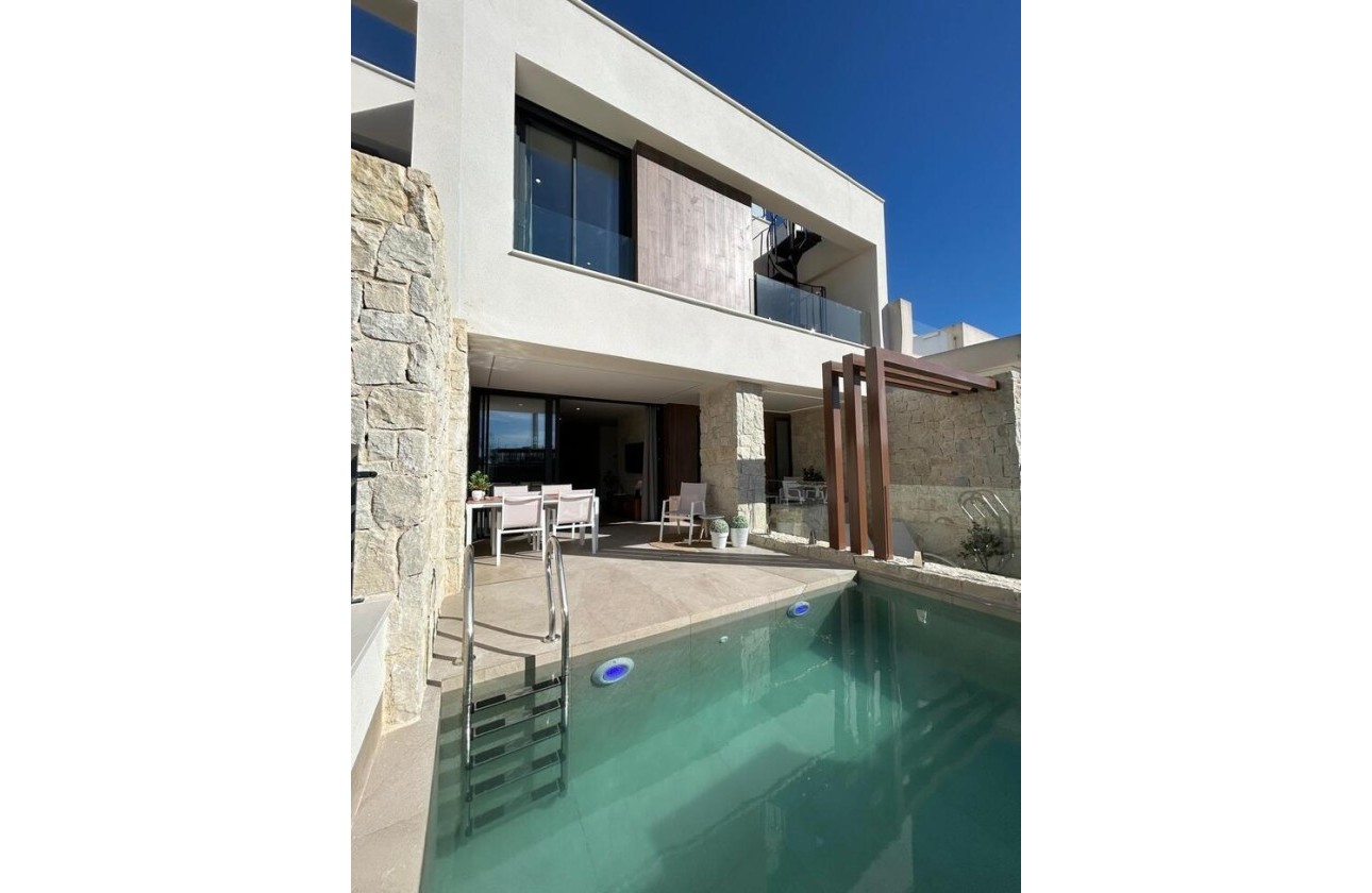 Resale - Stadthaus -
Dolores - Costa Blanca