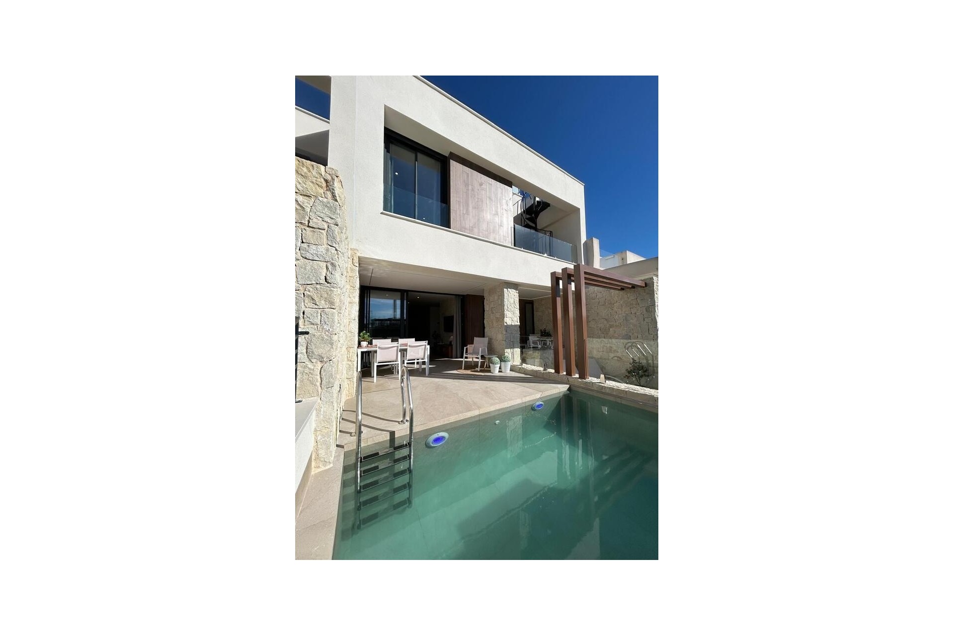 Resale - Stadthaus -
Dolores - Costa Blanca