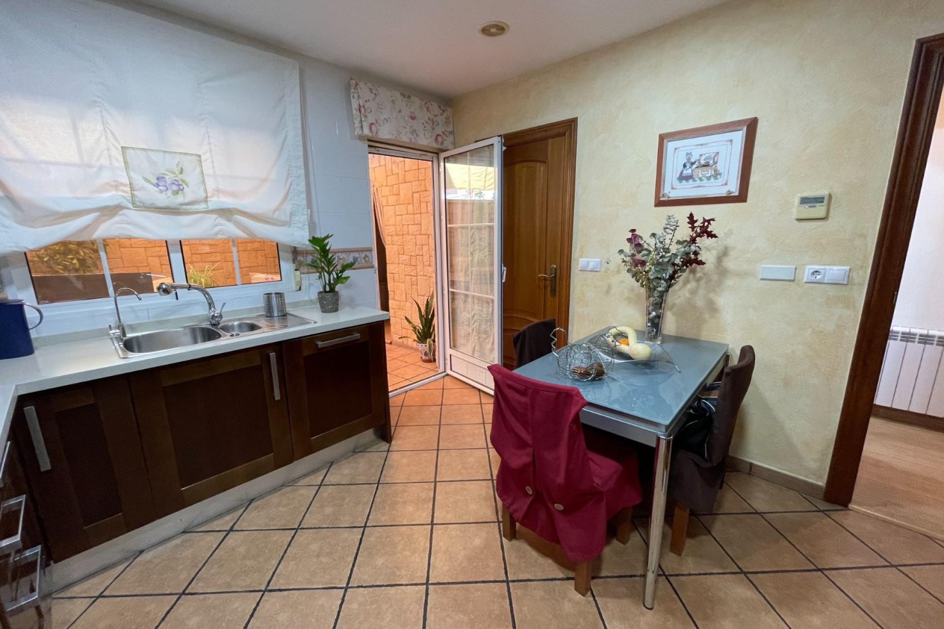 Resale - Stadthaus -
Elche - Center