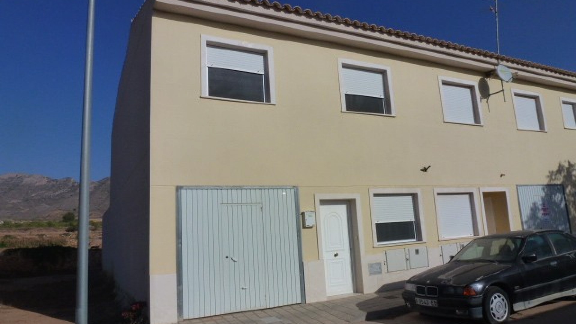 Resale - Stadthaus -
Hondón de las Nieves - La Canalosa