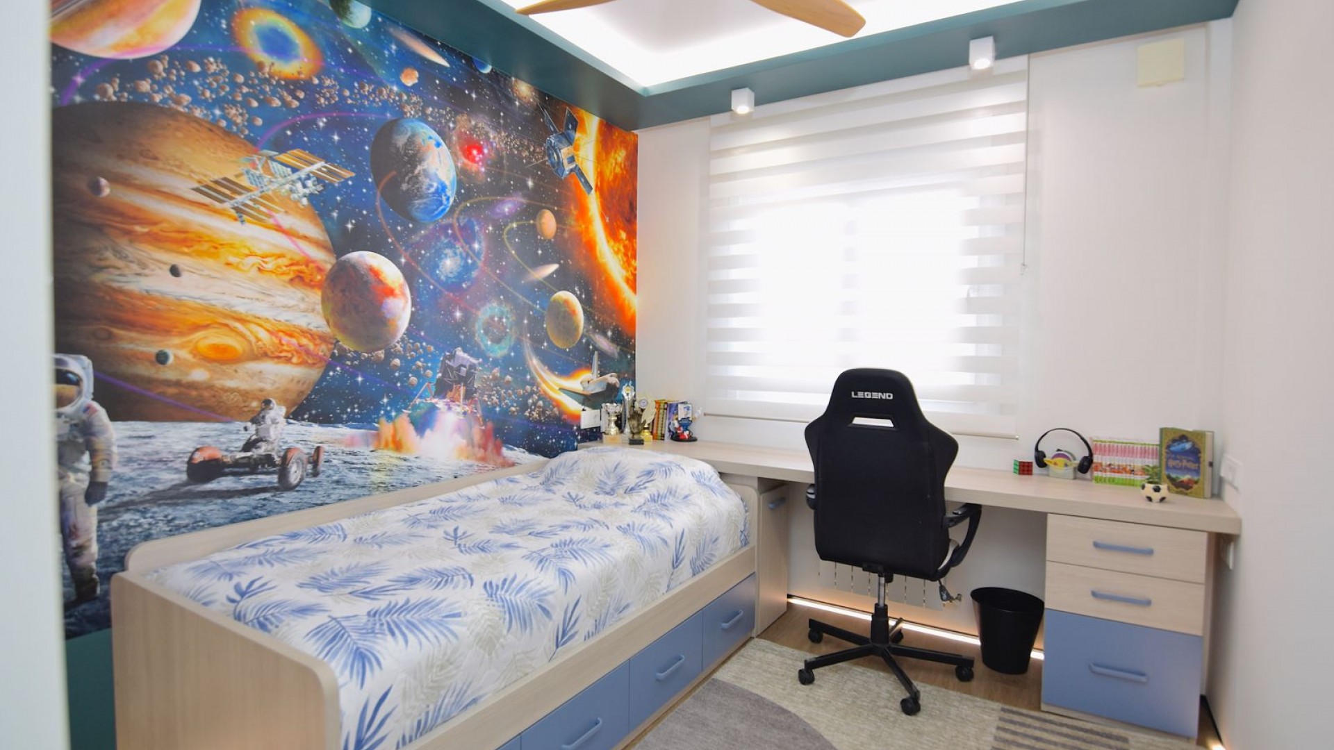 Resale - Stadthaus -
La Florida