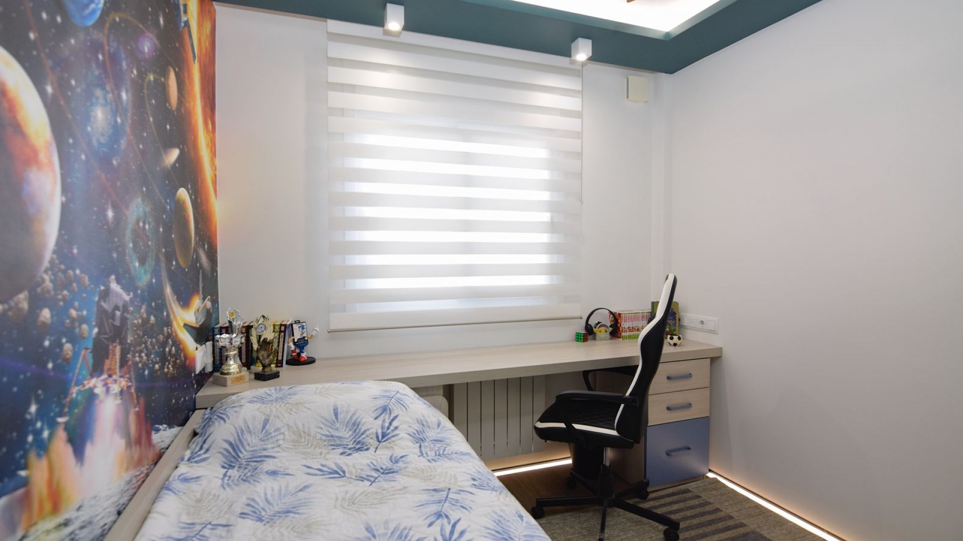 Resale - Stadthaus -
La Florida