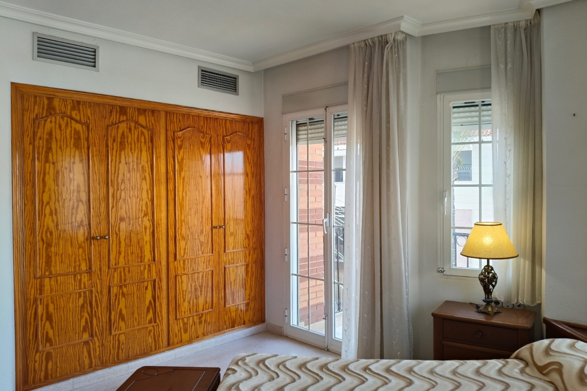 Resale - Stadthaus -
La Romana - Inland