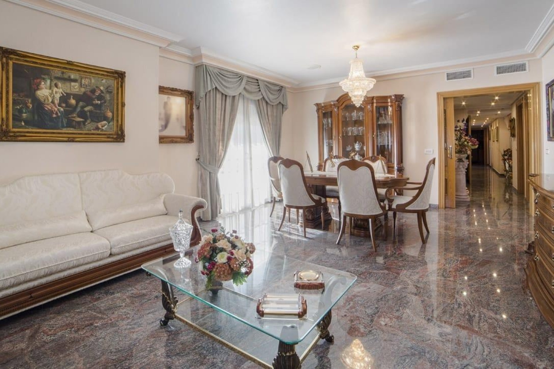 Resale - Stadthaus -
Los Alcazares - Center
