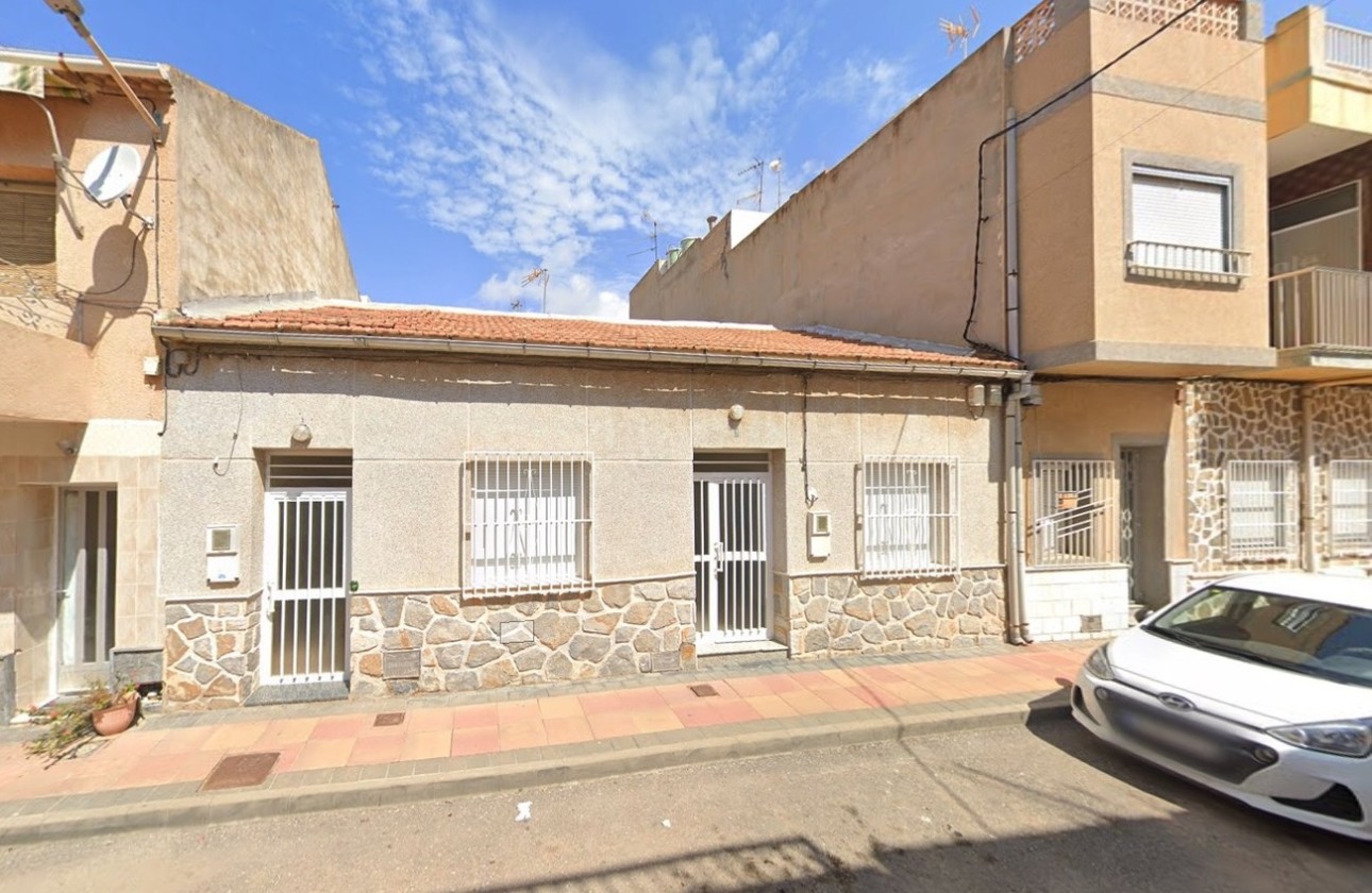 Resale - Stadthaus -
Los Alcazares - Los Narejos
