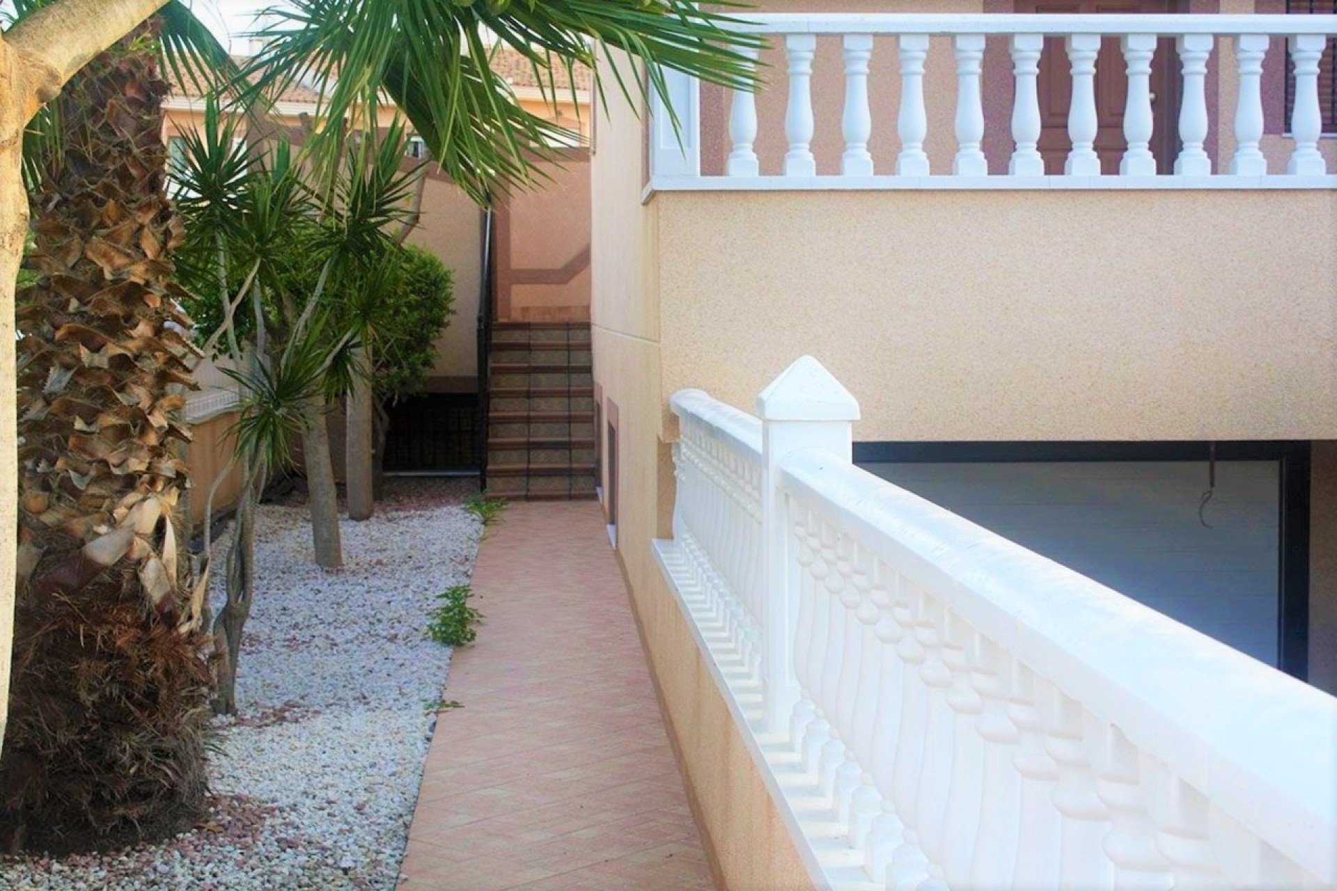 Resale - Stadthaus -
Los Altos - Costa Blanca