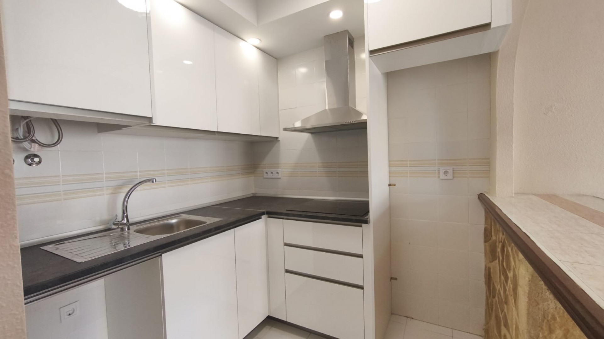 Resale - Stadthaus -
Los Balcones - Los Altos del Edén - Lago Jardin