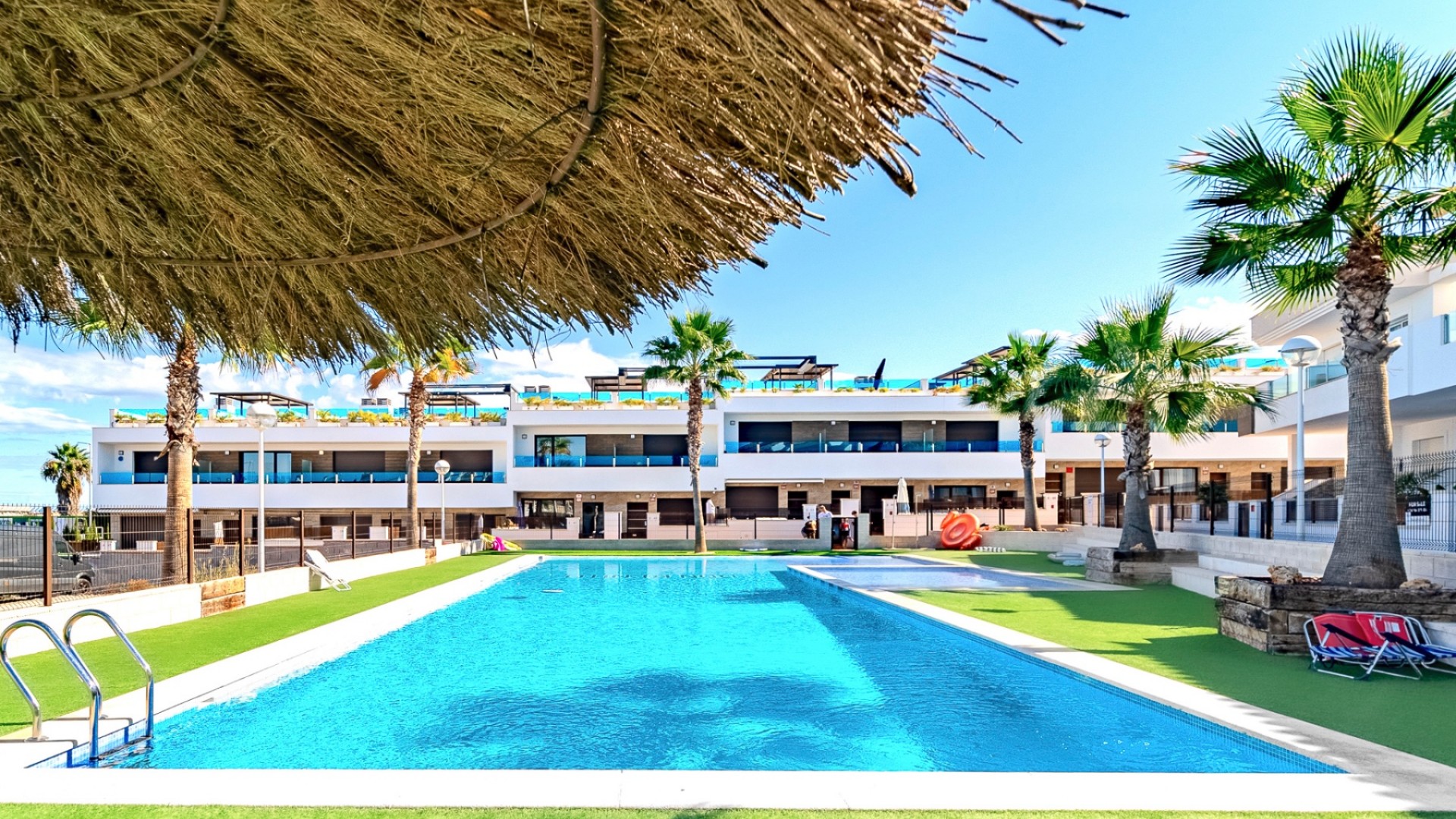 Resale - Stadthaus -
Los Balcones - Los Altos del Edén - Los Balcones