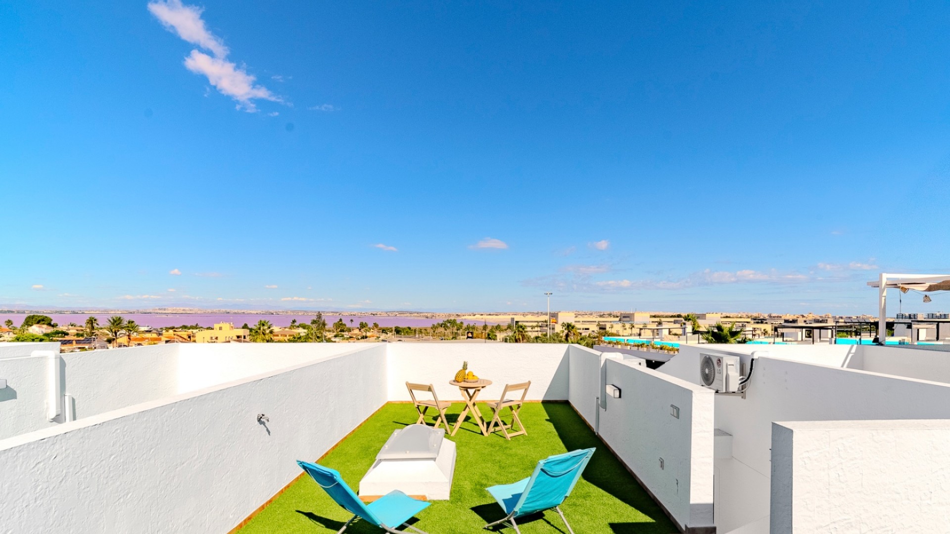 Resale - Stadthaus -
Los Balcones - Los Altos del Edén - Los Balcones