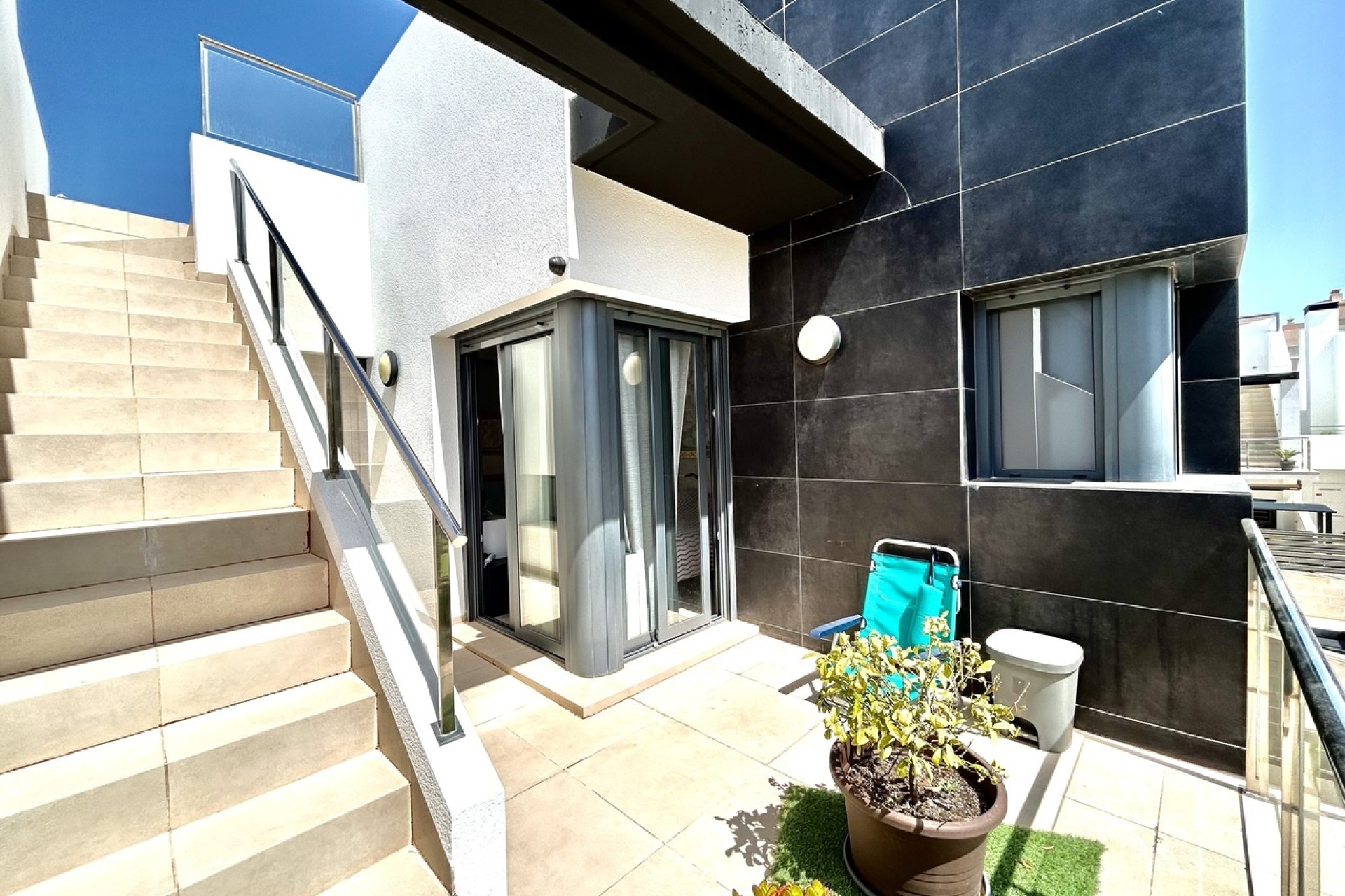 Resale - Stadthaus -
Los Dolses - Inland
