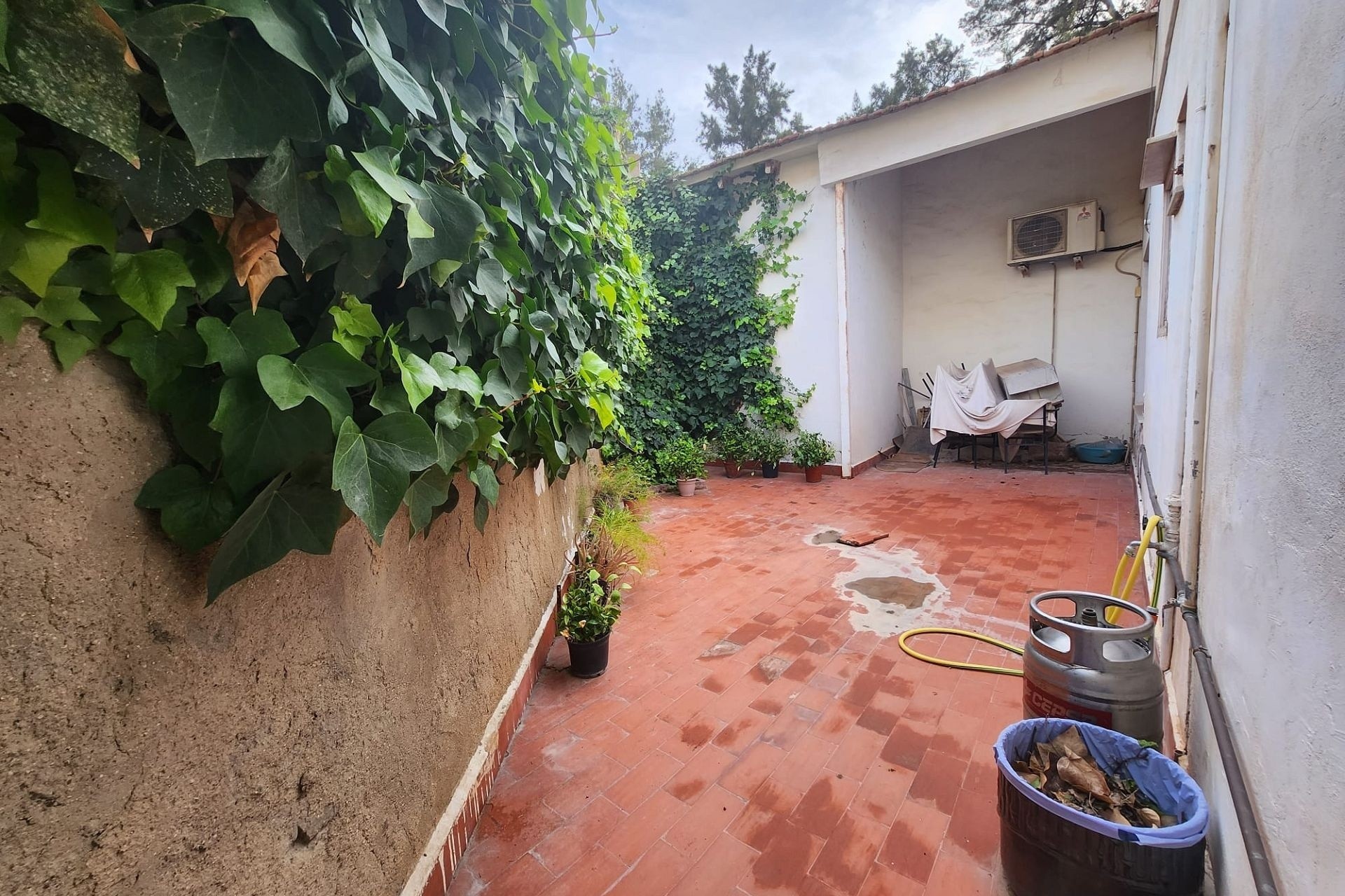 Resale - Stadthaus -
Monóvar