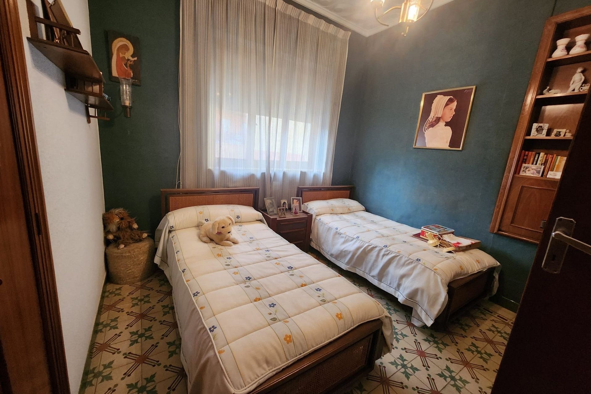 Resale - Stadthaus -
Monóvar