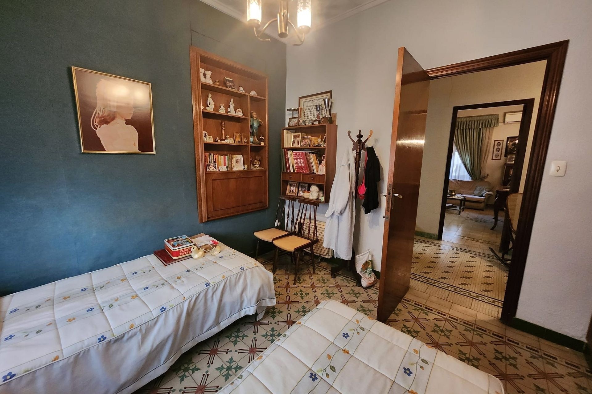 Resale - Stadthaus -
Monóvar