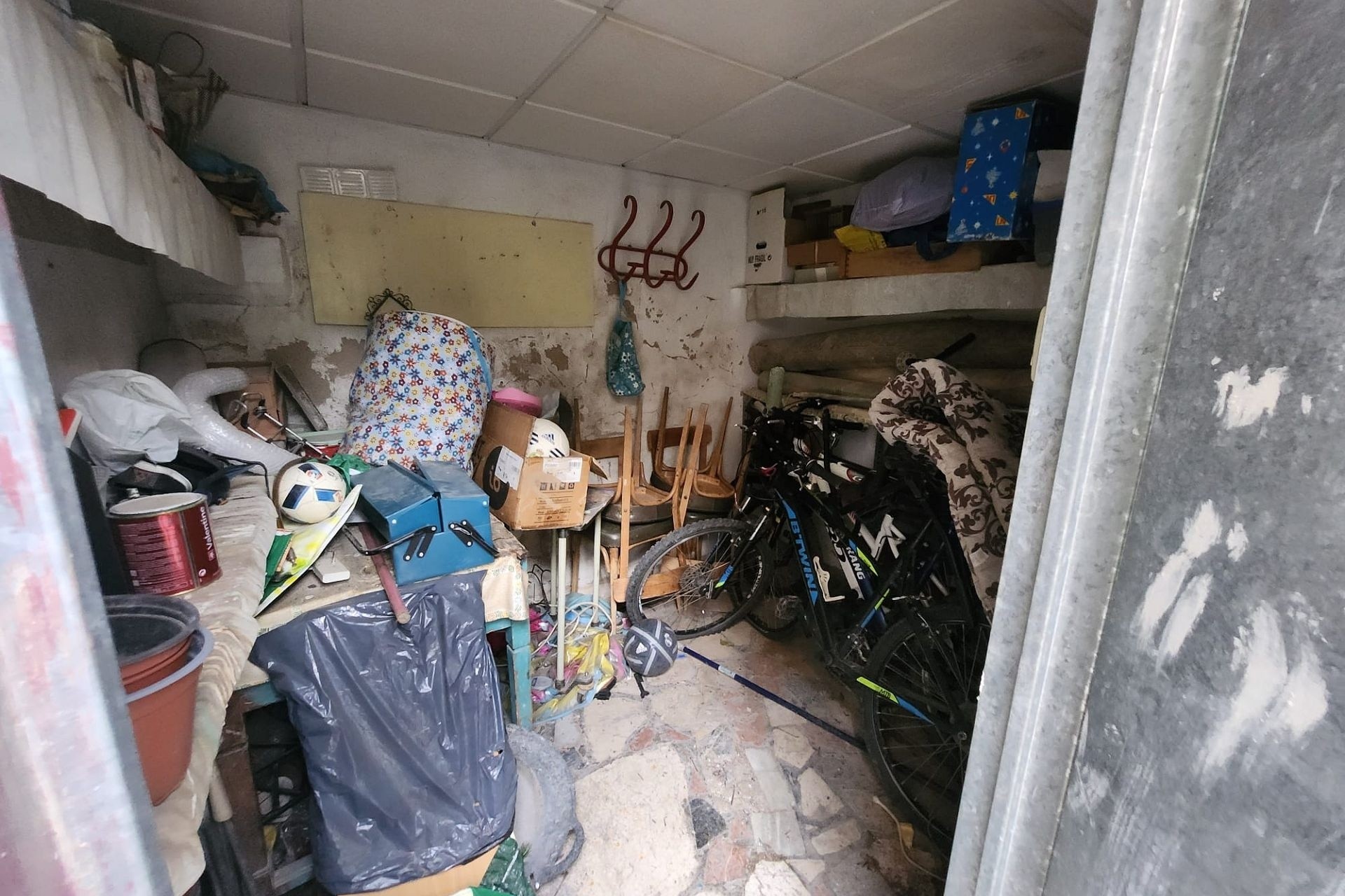 Resale - Stadthaus -
Monóvar