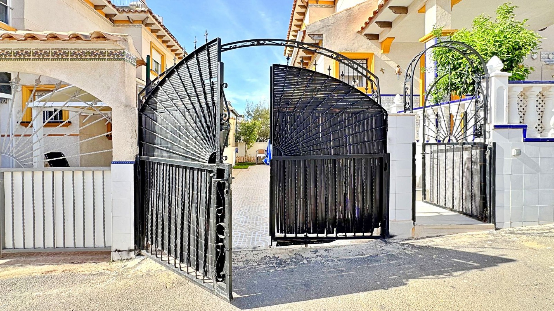 Resale - Stadthaus -
Orihuela Costa - La Campana