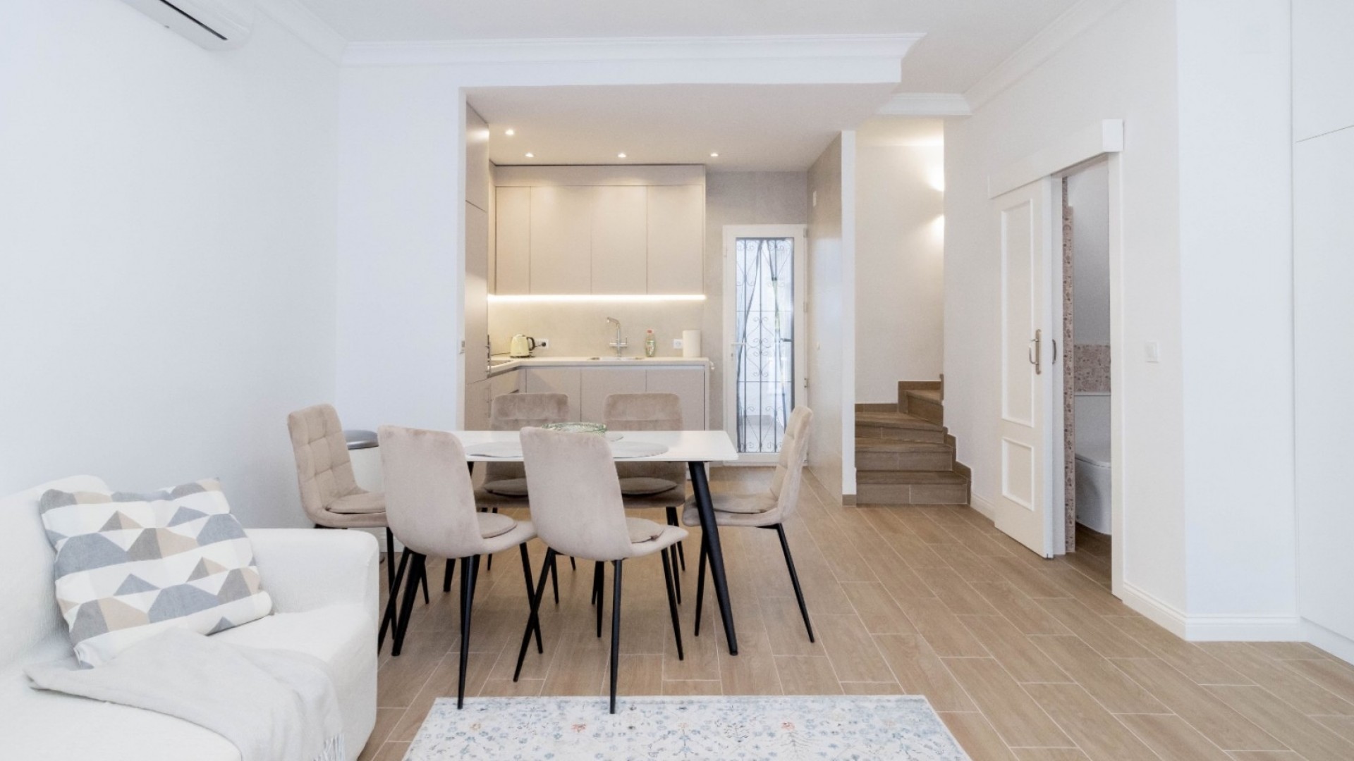 Resale - Stadthaus -
Orihuela Costa - La Zenia- Orihuela costa