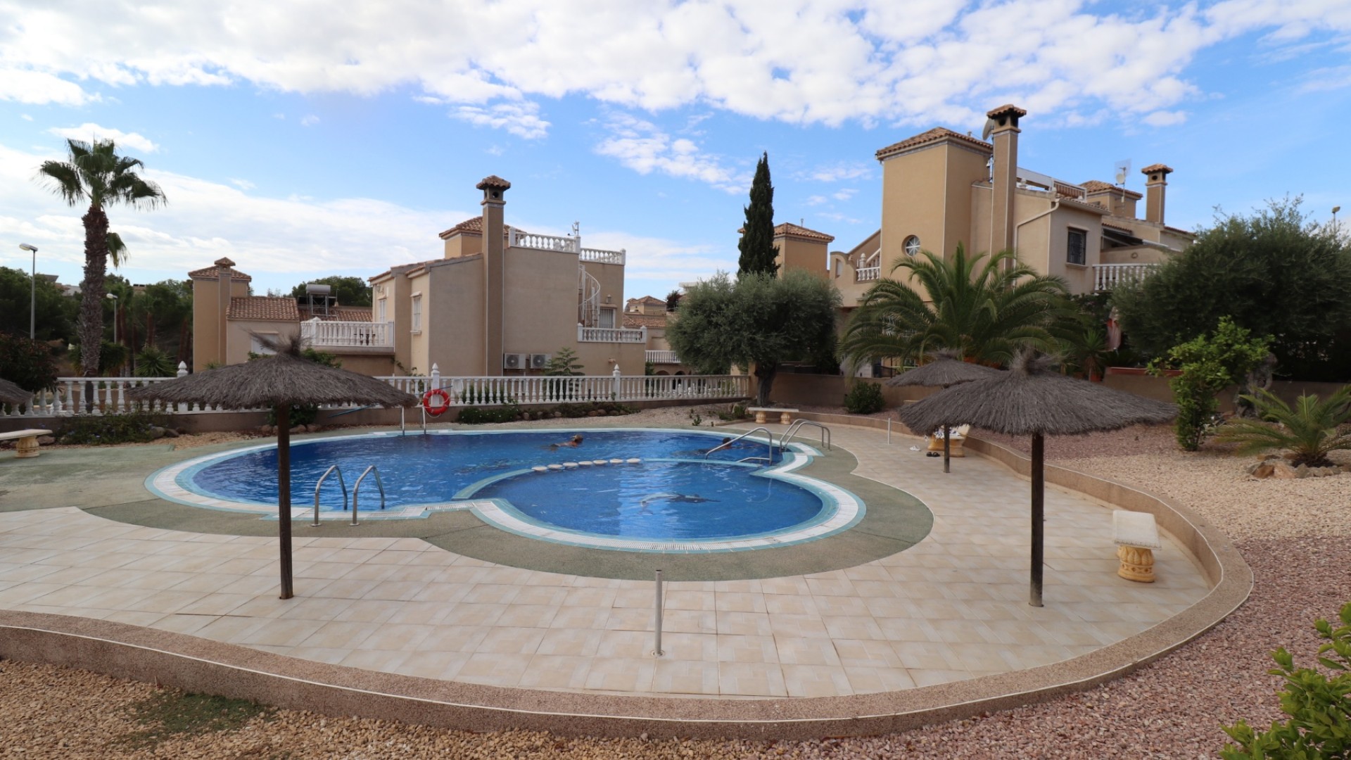 Resale - Stadthaus -
Orihuela Costa - Las Filipinas