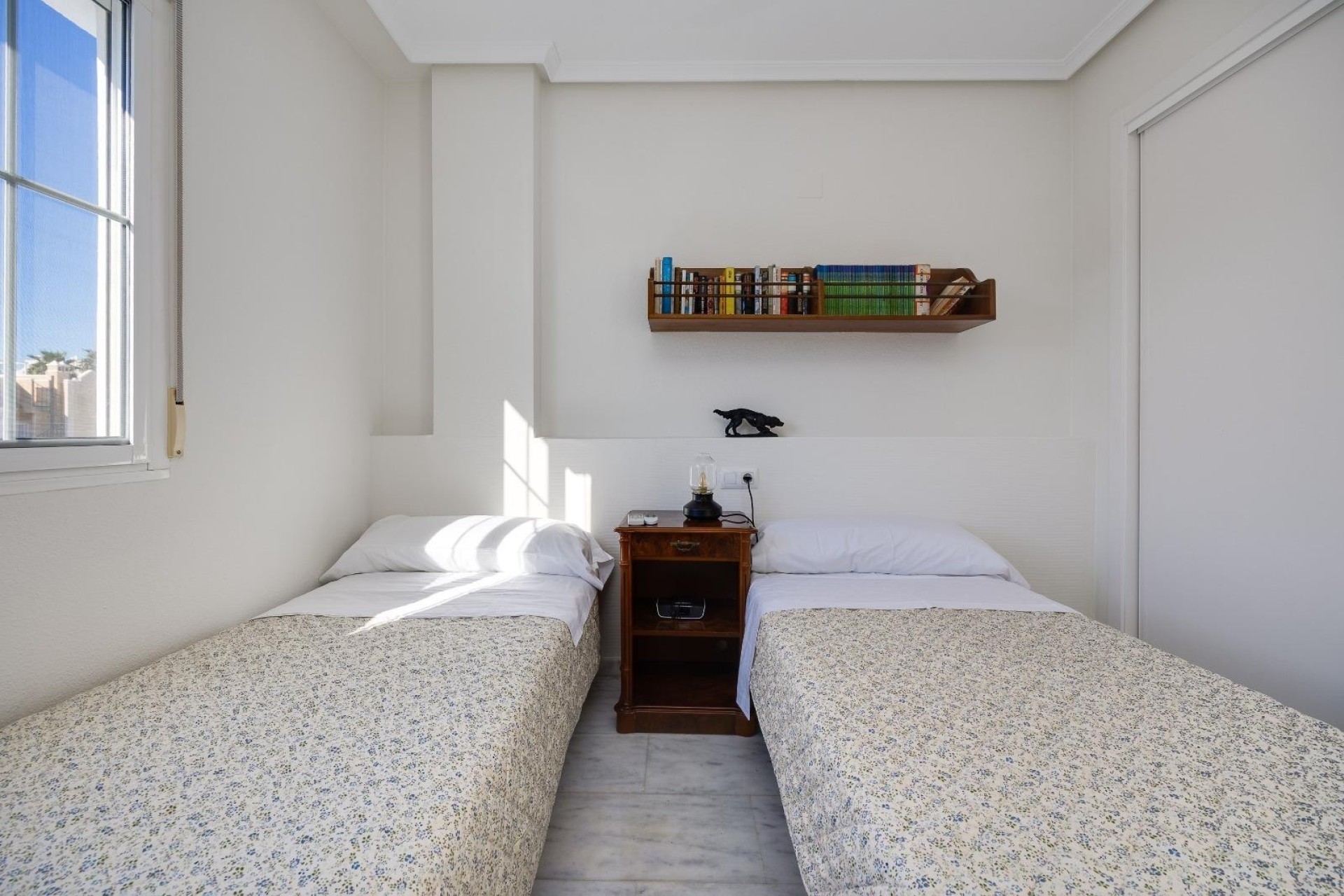 Resale - Stadthaus -
Orihuela Costa - Las Filipinas