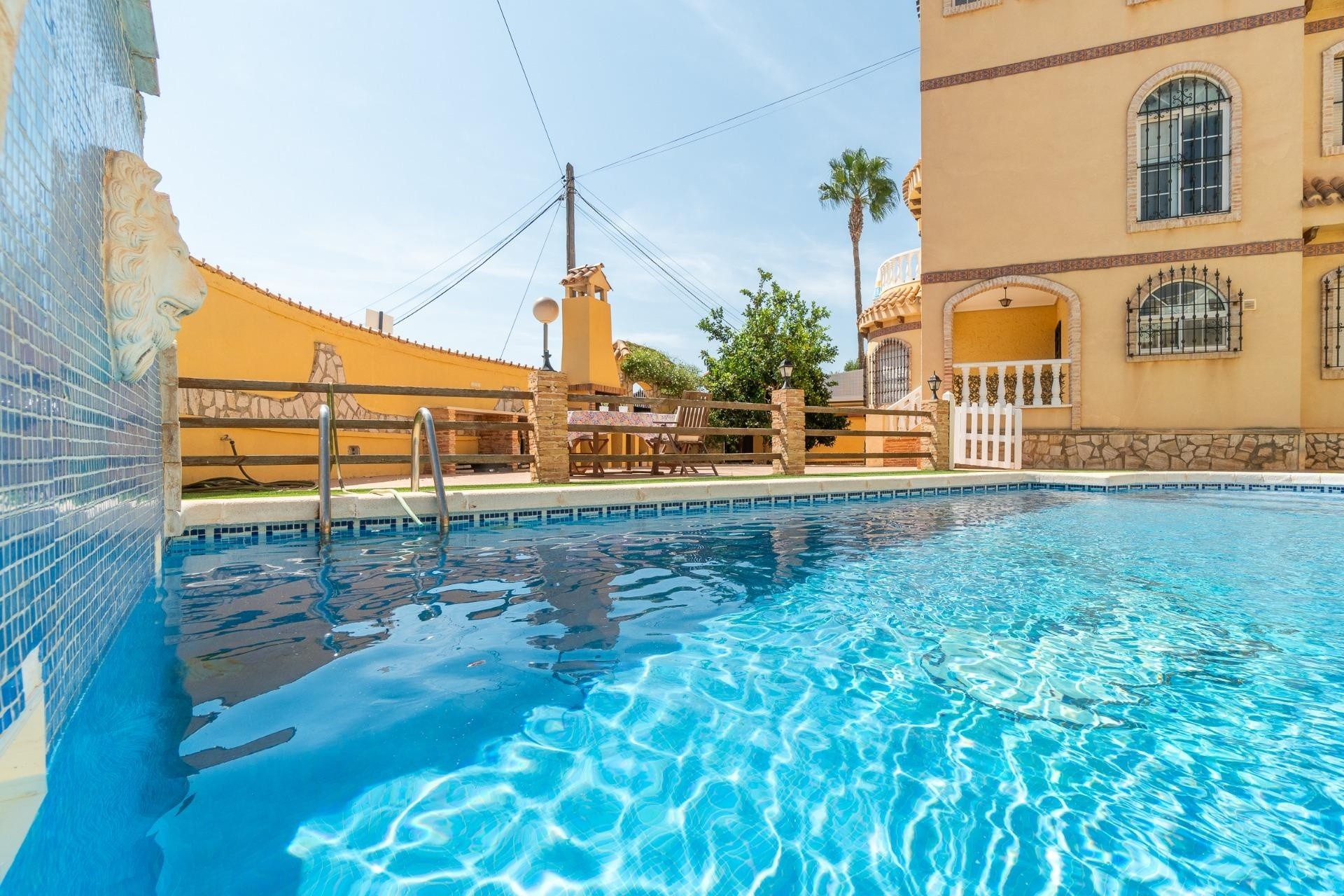 Resale - Stadthaus -
Orihuela Costa - Los Almendros-La Florida