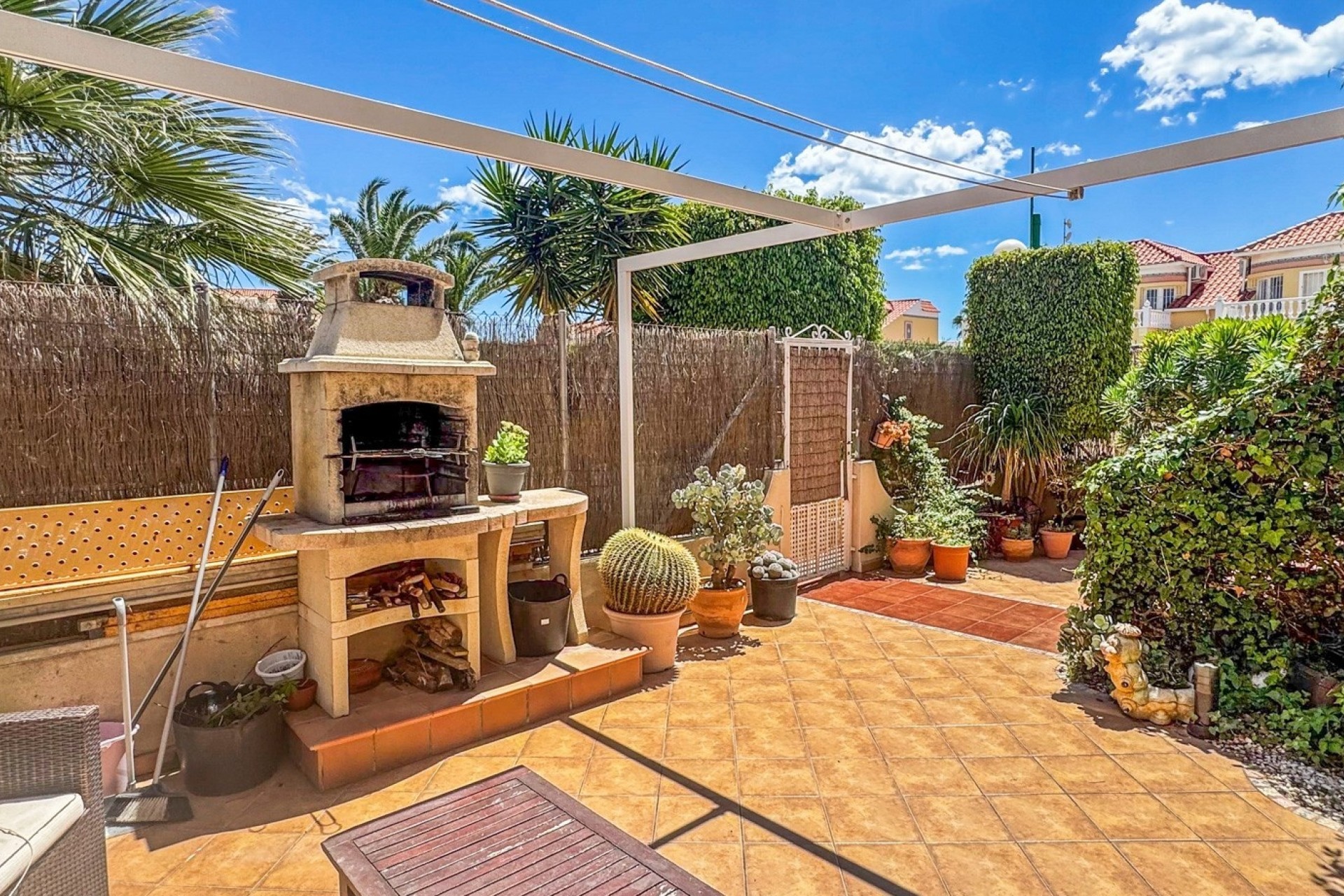 Resale - Stadthaus -
Orihuela Costa - Los Almendros-La Florida