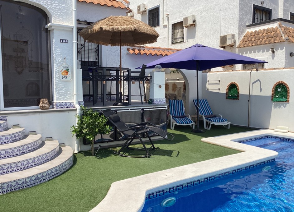 Resale - Stadthaus -
Orihuela Costa - Los Altos
