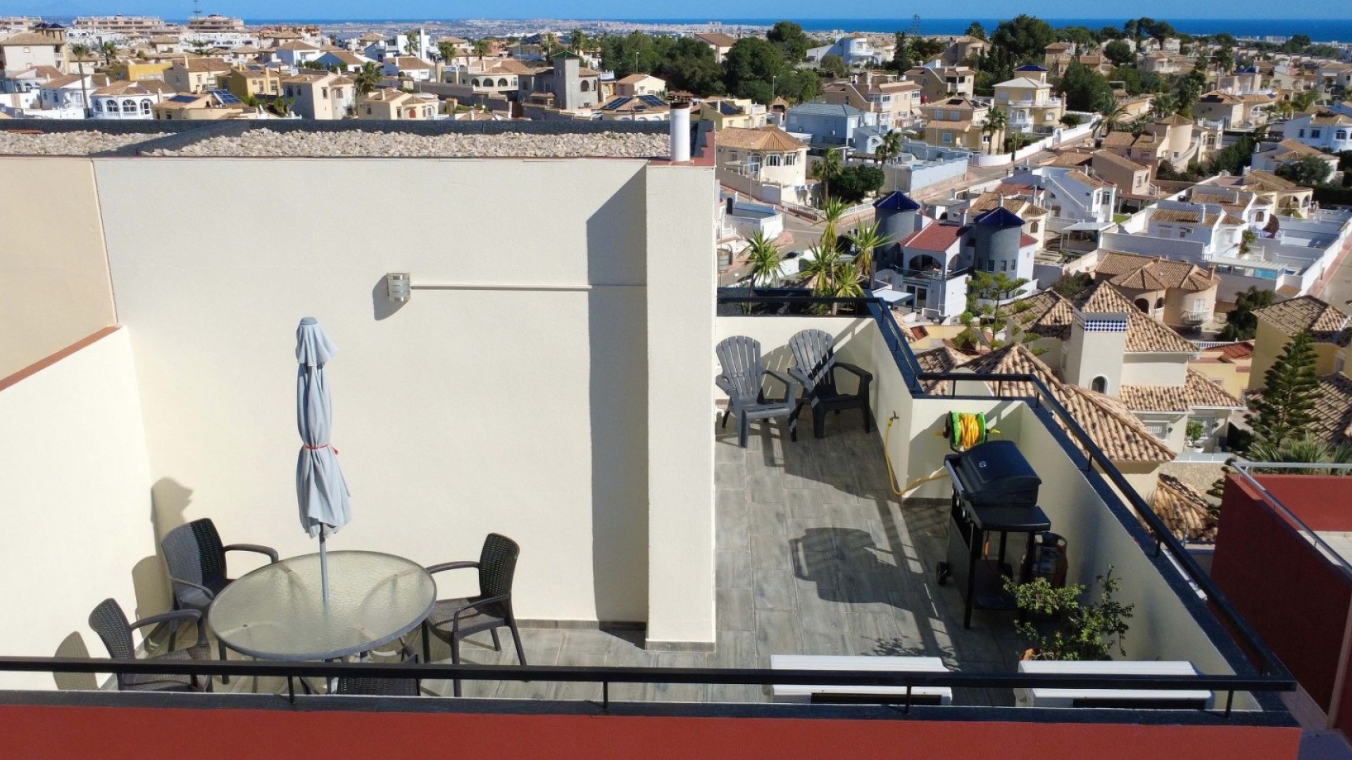 Resale - Stadthaus -
Orihuela Costa - Villamartín