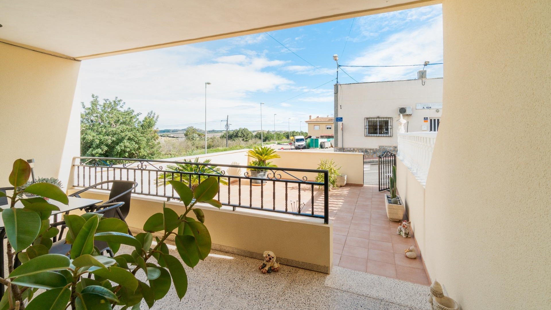 Resale - Stadthaus -
Orihuela - Desamparados-Hurchillo-Torremendo