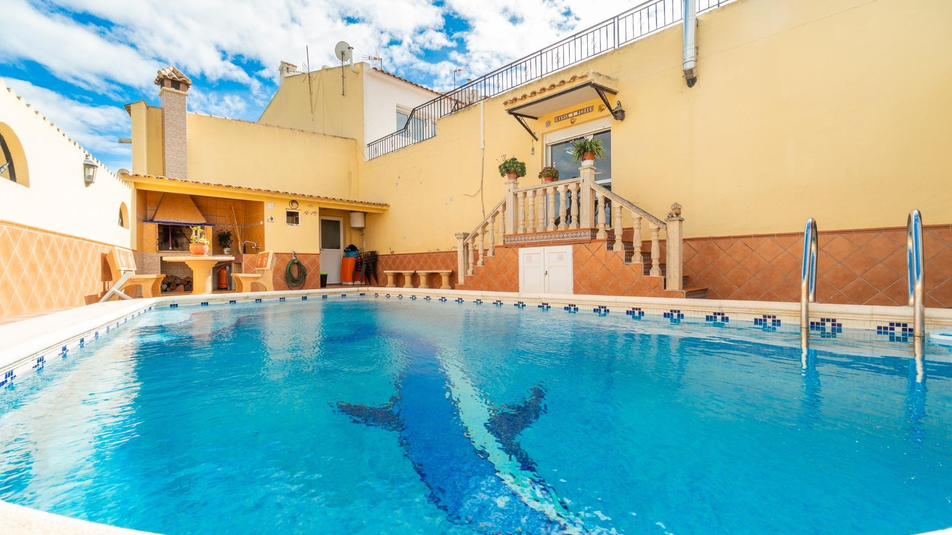 Resale - Stadthaus -
Orihuela - Desamparados-Hurchillo-Torremendo