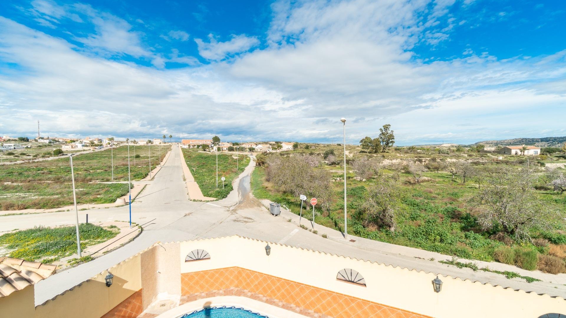 Resale - Stadthaus -
Orihuela - Desamparados-Hurchillo-Torremendo