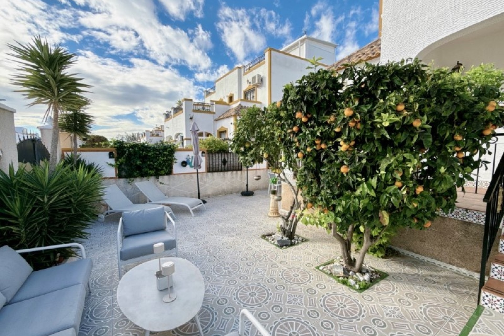 Resale - Stadthaus -
Orihuela - Desamparados - Hurchillo - Torremendo