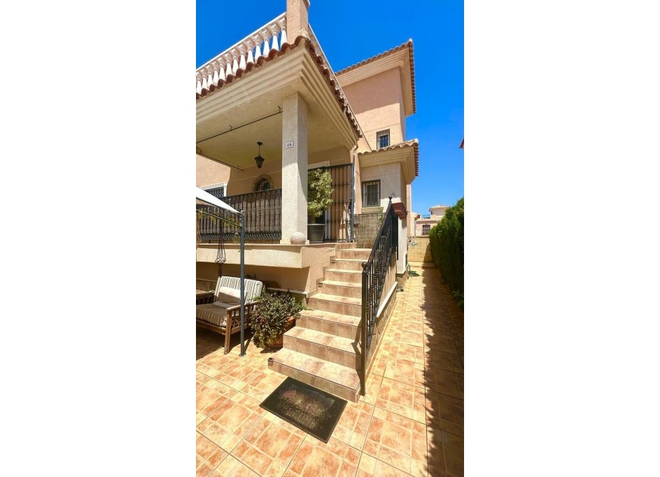 Resale - Stadthaus -
Orihuela - Urbanización Perla del Mar