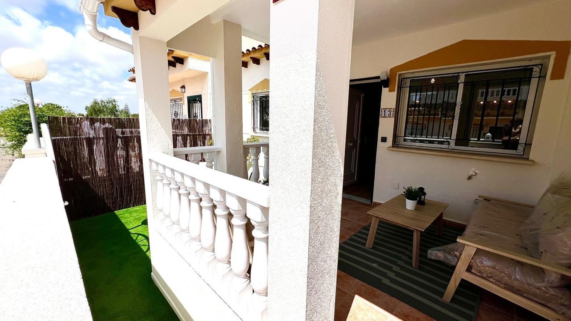 Resale - Stadthaus -
Orihuela - Urbanización Perla del Mar