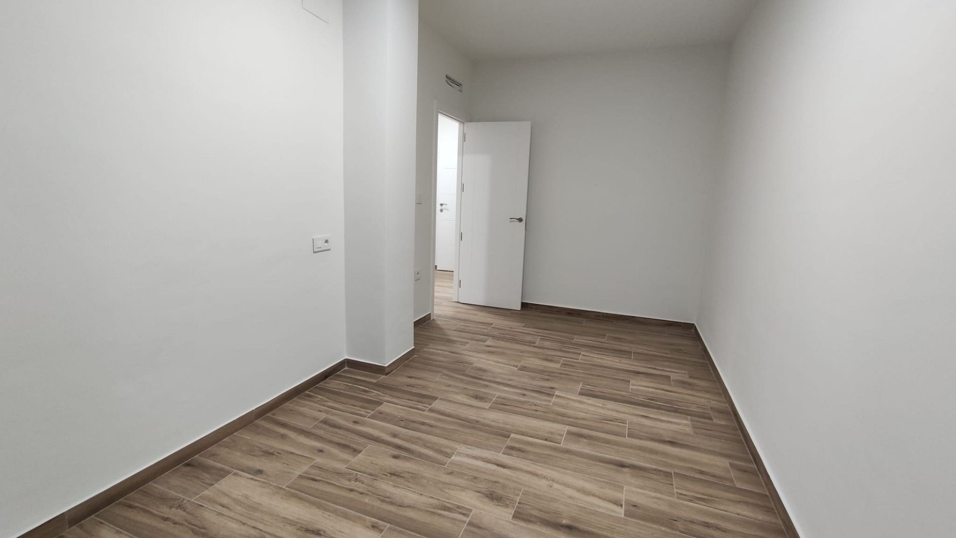 Resale - Stadthaus -
Petrer