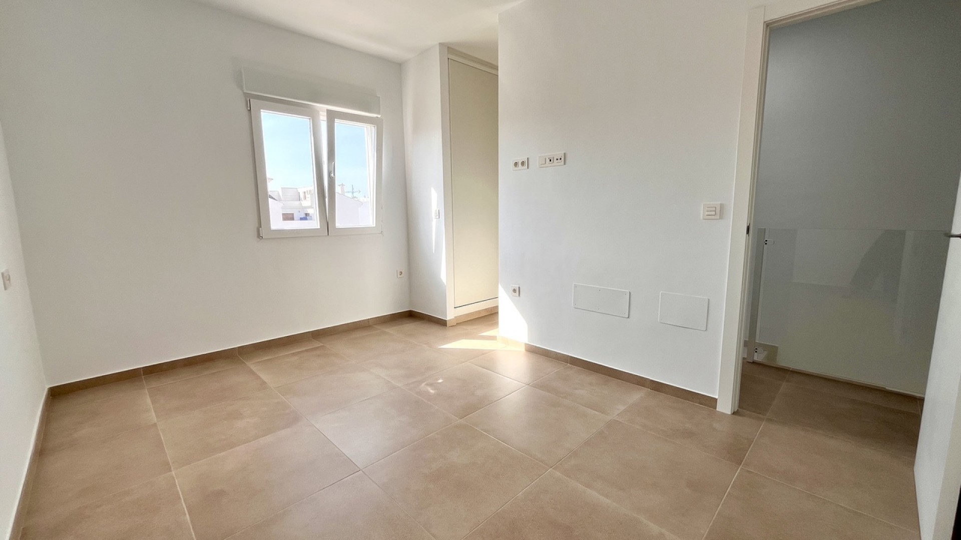 Resale - Stadthaus -
Pilar de la Horadada