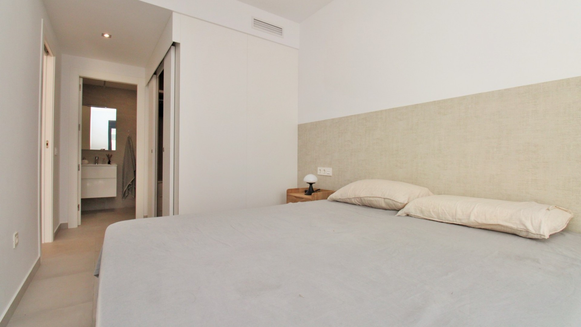 Resale - Stadthaus -
Pilar de la Horadada